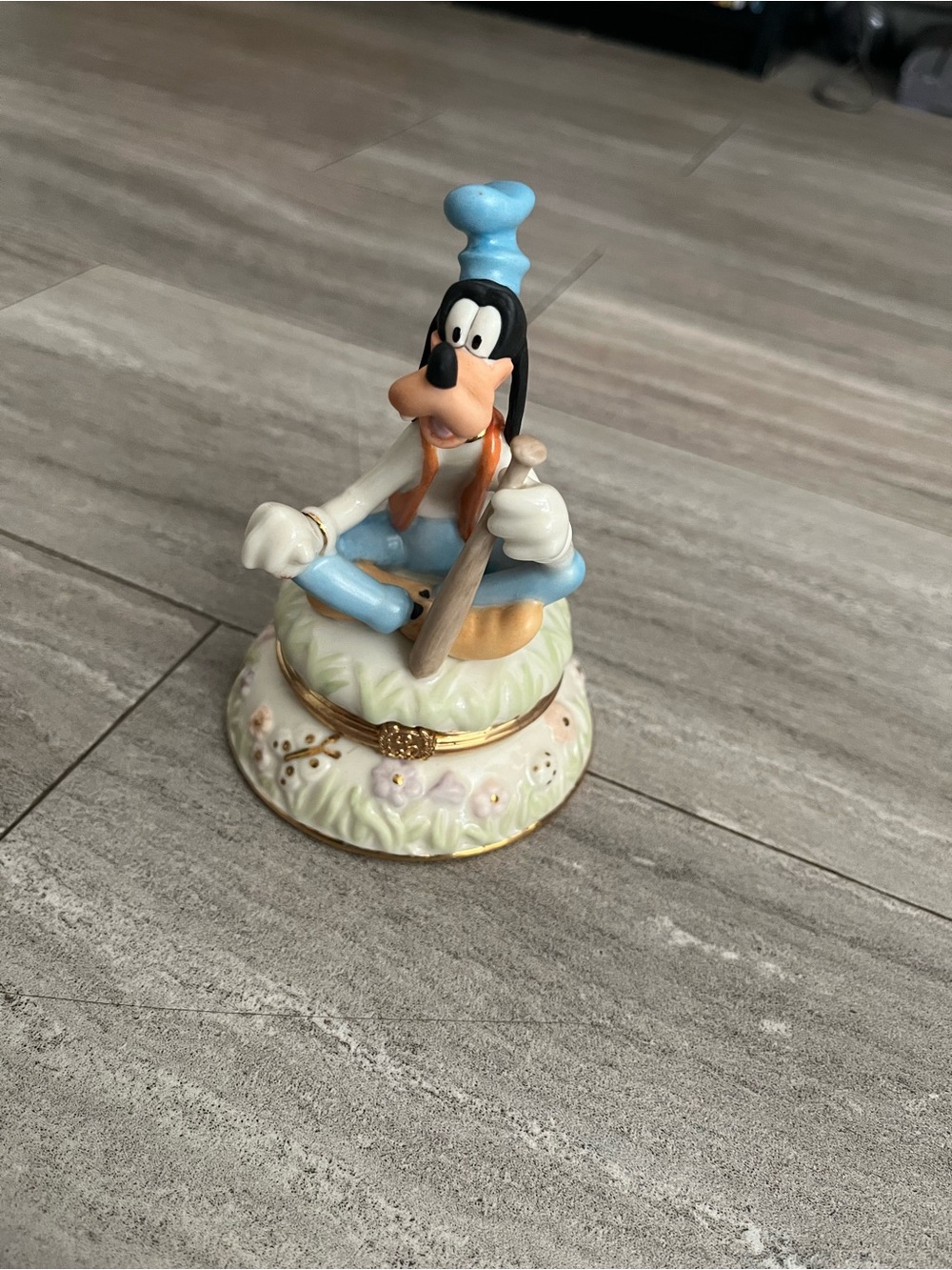 LENOX Disney PRACTICE WITH GOOFY Baseball Jewelry TREASURE BOX Trinket LN!! - Picture 2 of 6